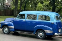Terry and Carol Steagall - 1952 Suburban